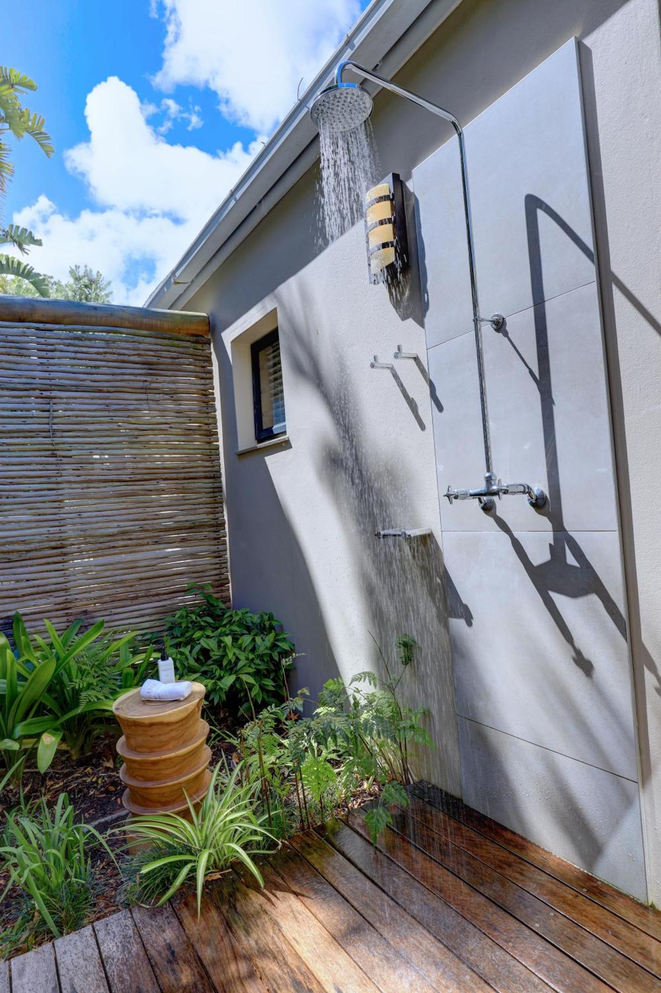 Scallop Lodge Plettenbergbaai Buitenkant foto
